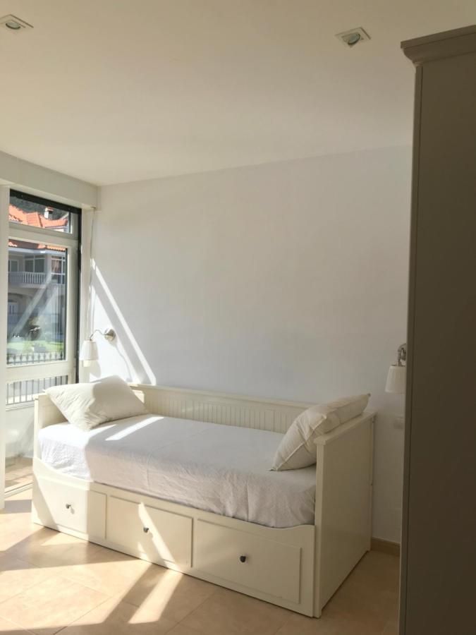 Apartamento Con Terraza Primera Linea De Playa Finisterre Εξωτερικό φωτογραφία